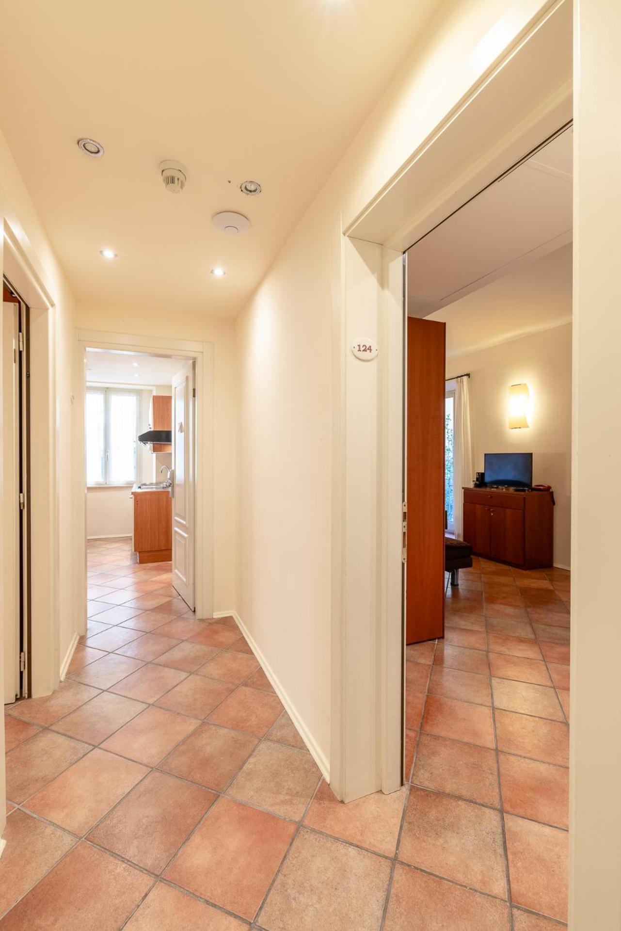 Residence Villa Firenze アラッシオ エクステリア 写真