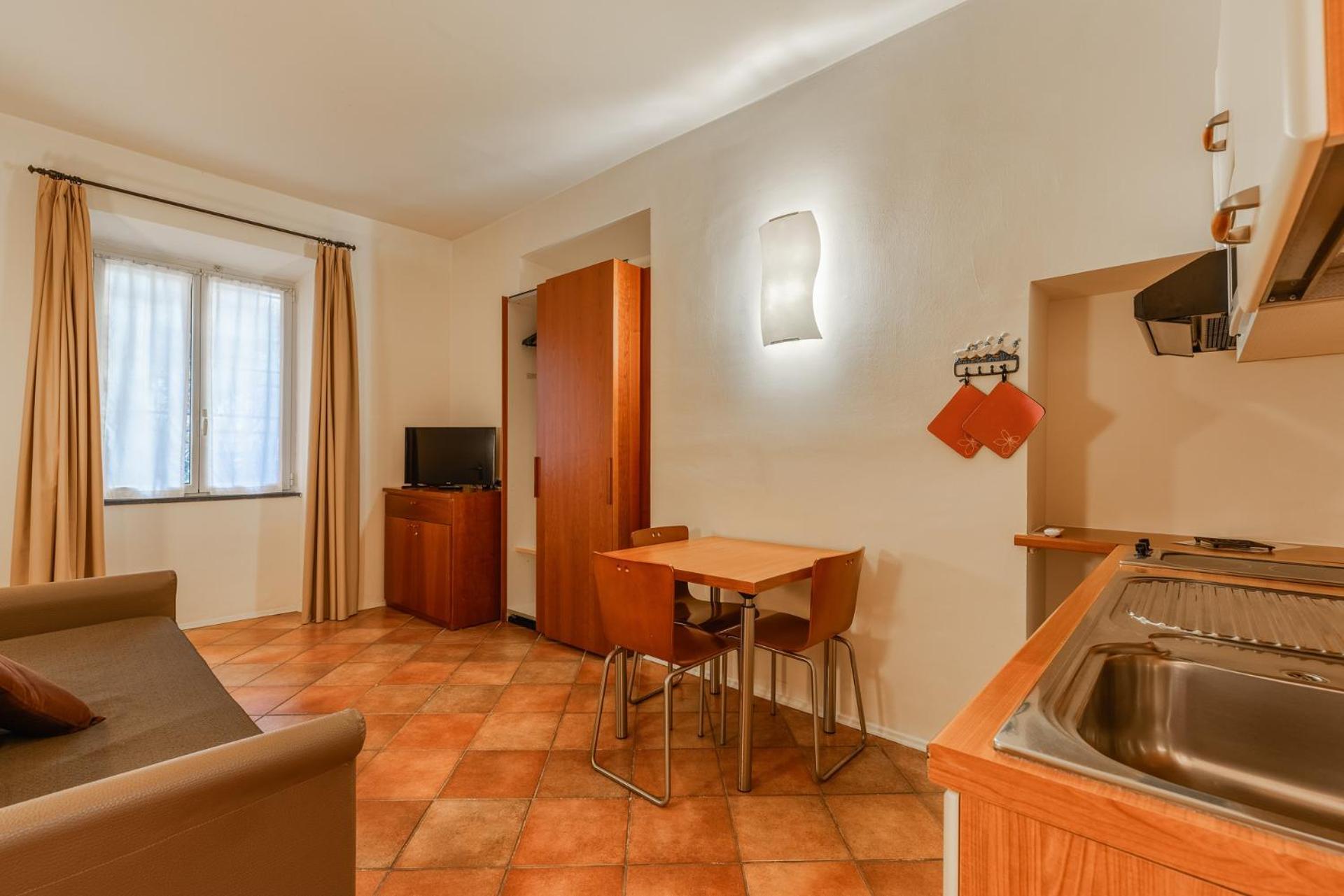 Residence Villa Firenze アラッシオ エクステリア 写真