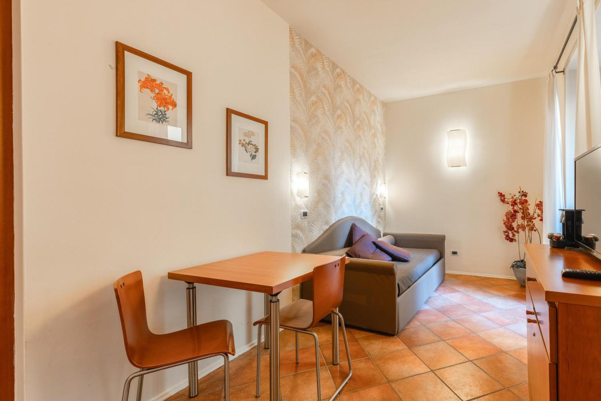 Residence Villa Firenze アラッシオ エクステリア 写真